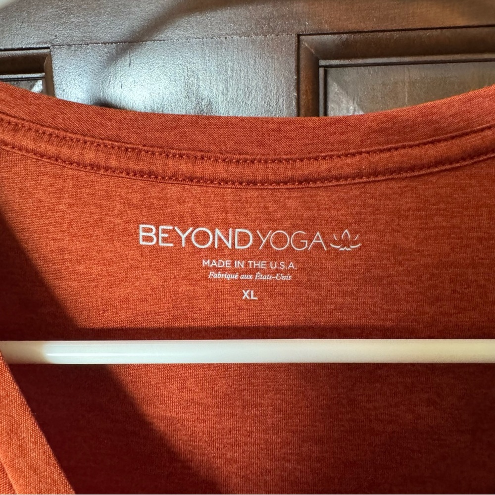 Beyond Yoga Men’s Burnt Orange Crew Tee
